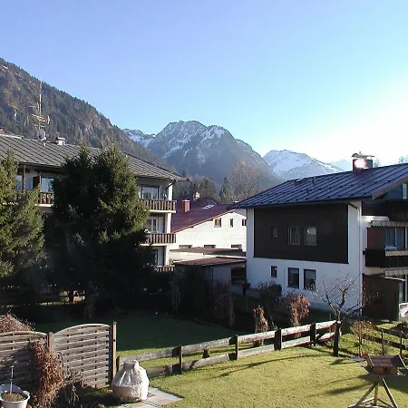 Διαμέρισμα Alpenflair Gaestehaus Tepferdt