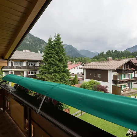 Alpenflair Gaestehaus Tepferdt Apartmán *