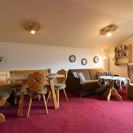 Lägenhet Alpenflair Gaestehaus Tepferdt
