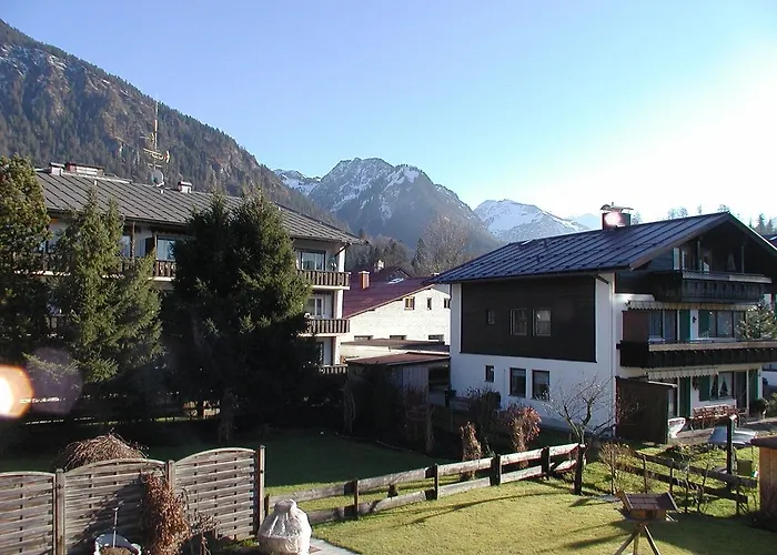 アパート Alpenflair Gaestehaus Tepferdt